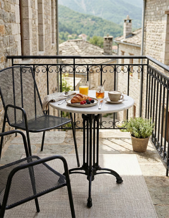 ΤΡΑΠΕΖΙΑ ΕΞΩΤΕΡΙΚΟΥ ΧΩΡΟΥ