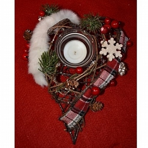 Χριστουγεννιάτικο κηροπήγιο ρεσό σε σχήμα καρδιά με κόκκινο λευκό καρό ύφασμα 