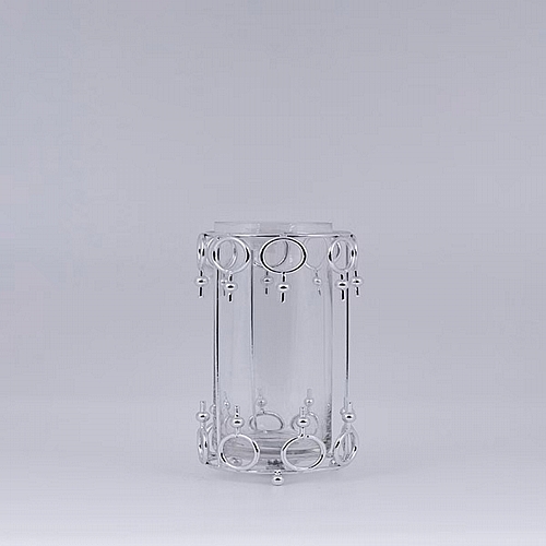 Κηροπήγιο Γυάλινο με Μεταλλικά Τελειώματα Ασημί 12x17cm