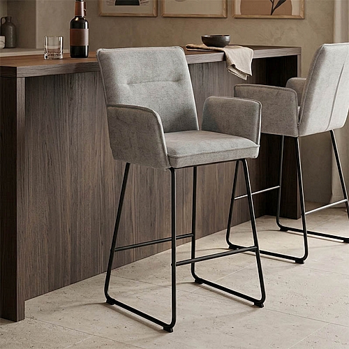 Σκαμπό μπαρ Essential pakoworld ύφασμα γκρι-πόδι μαύρο μεταλλικό 57x64.5x107εκ Σκαμπό μπαρ Essential pakoworld ύφασμα γκρι-πόδι μαύρο μεταλλικό 57x64.5x107εκ